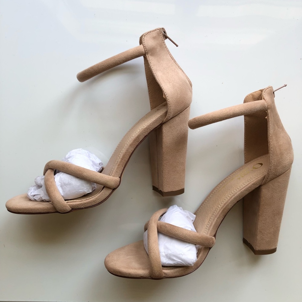 ⭐️ Forever 21 Taupe Suede Strappy Heels